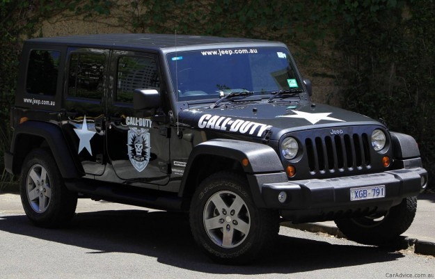 Call-of-Duty-Black-Ops-Jeep-Wrangler-Unlimited-625x401